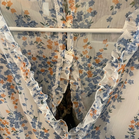 Floral Long Sleeve Dress - Picture 5 of 5